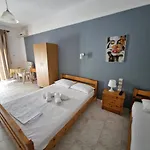 Eleni House Vrasná