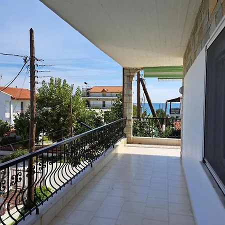 Eleni House Vrasná