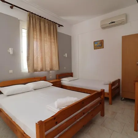 Eleni House * Vrasná