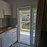 شقة Eleni House Vrasná