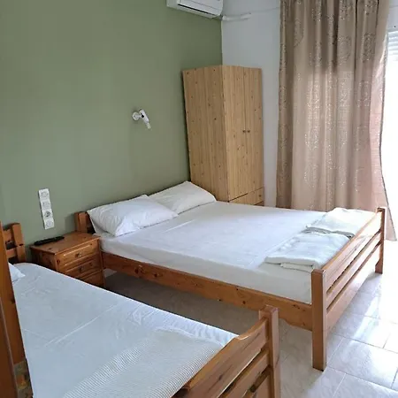 Eleni House Nea Vrasna