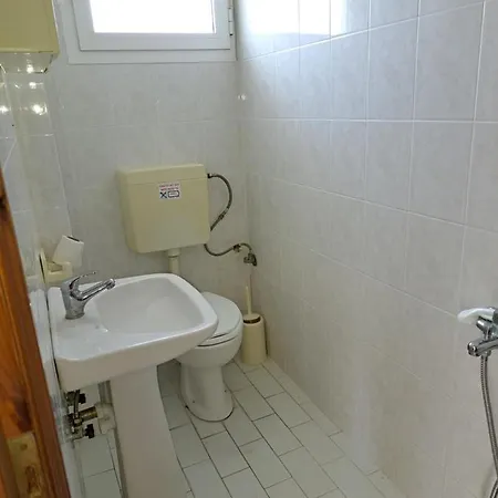 Eleni House Apartment