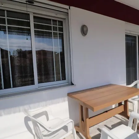 Apartment Eleni House Nea Vrasna