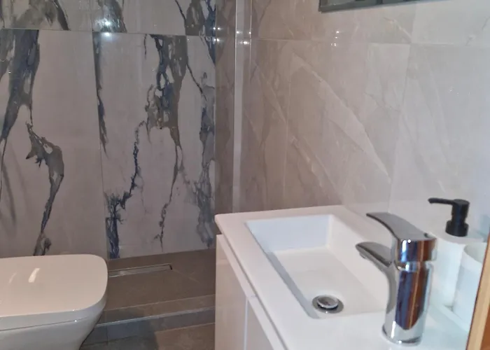 Eleni House شقة *